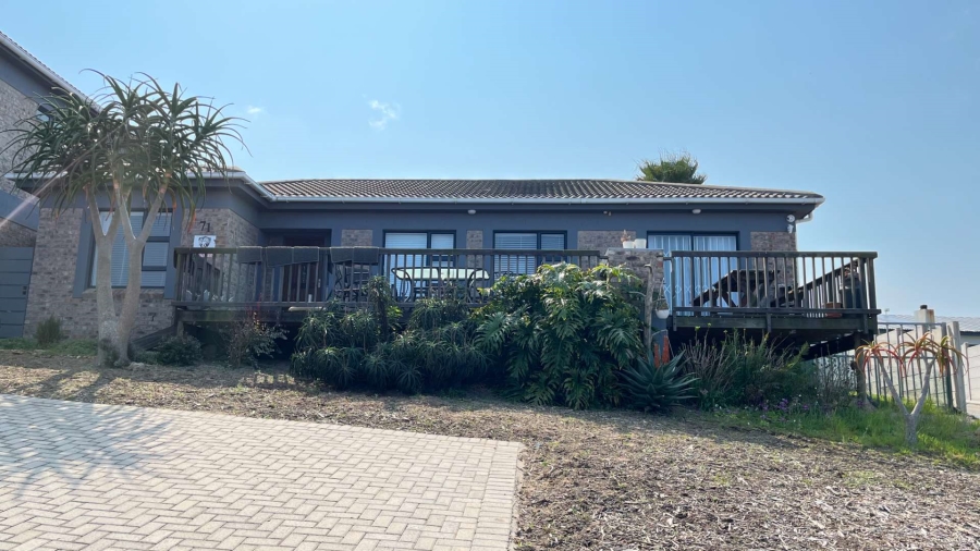 5 Bedroom Property for Sale in Dana Bay Western Cape